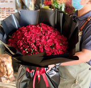 100 Red Roses Bouquet