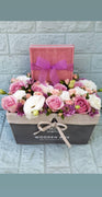 Pink & White Roses With Quraana