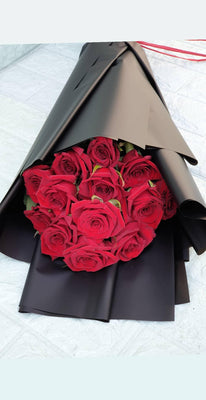 Simple Red Roses Bouquet