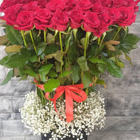 Premium Vase of Red Roses