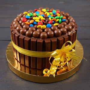 KIT KAT CAKE